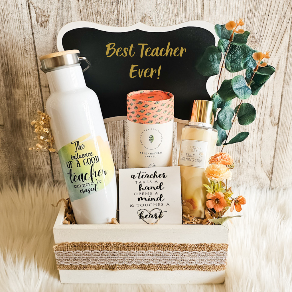 Best Teacher Gifts Online in Dubai | Teachers Day Gifts