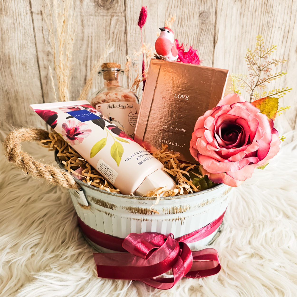 Pamper Gift Basket, Rose Fragrance 2024 Spa Gift, Bath and Body Gift Basket, Spa Gift for Easter, Pamper Gift for Mothers Day, Birthday Gifts