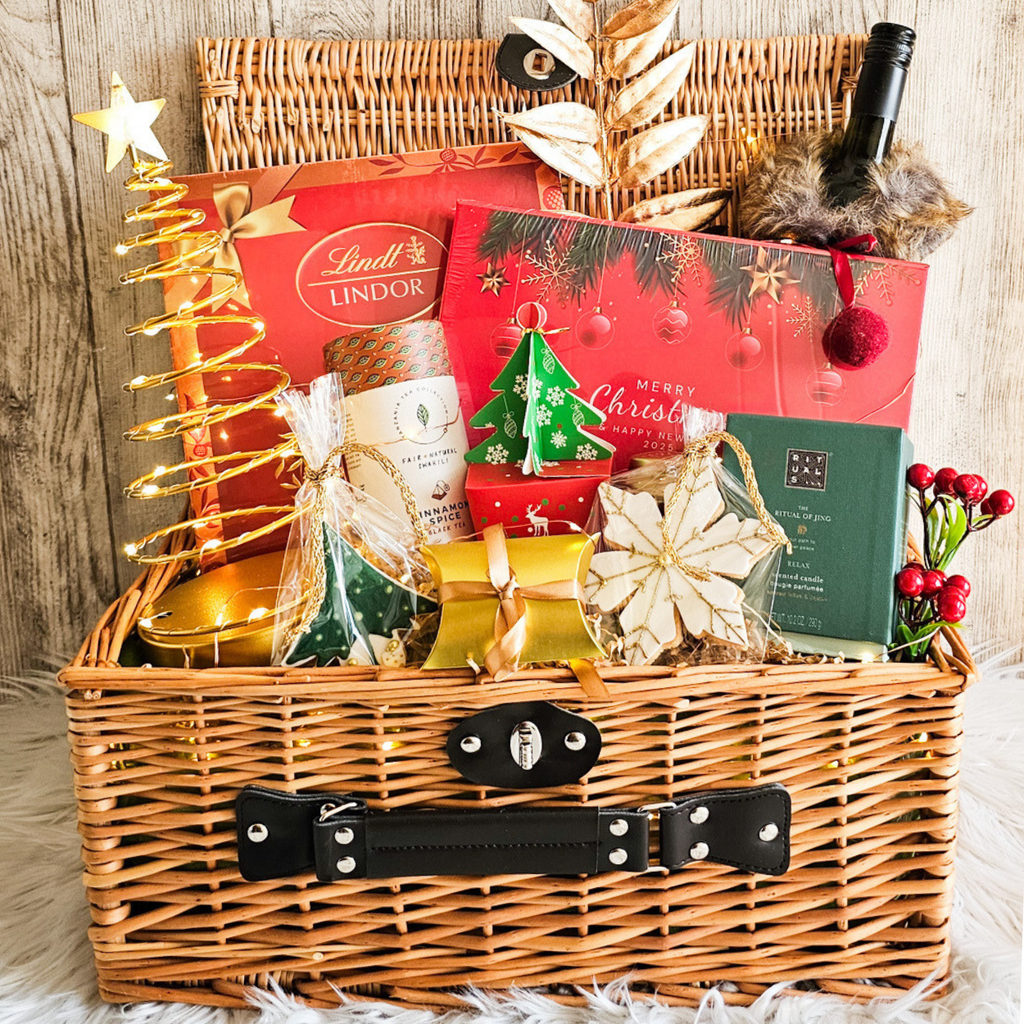 All That Glitters! Christmas Gift Basket – Luxury Hampers UAE