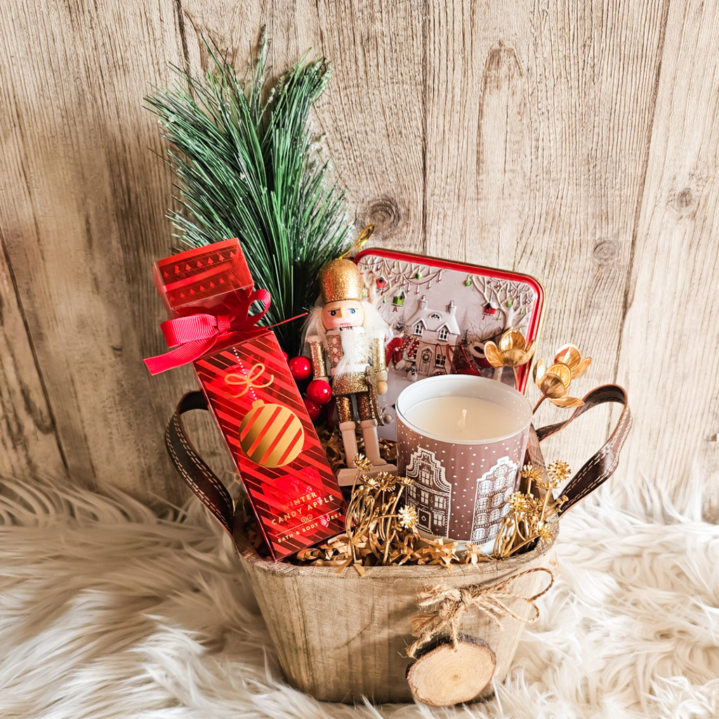 Christmas Forest Gift Basket – Festive Holiday Treats & Decorations UAE